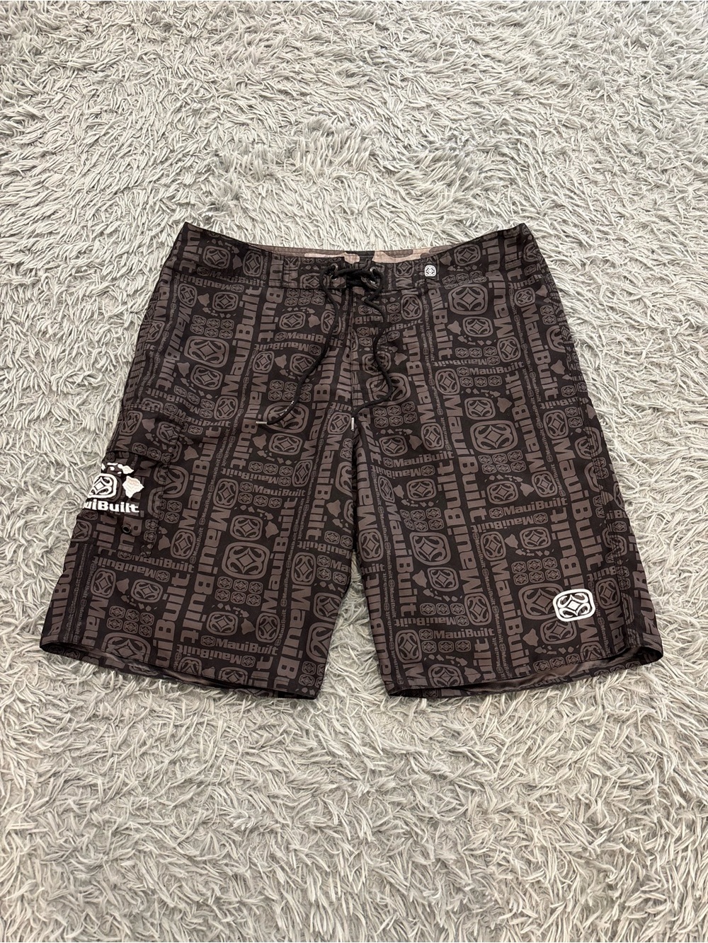 Maui Built Men's Board Shorts Size 38 Black Gray Geometric Pockets Drawstring